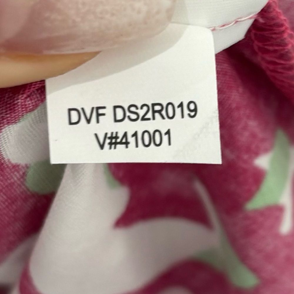 Diane Von Furstenberg Pink and White Midi Dress - Picture 11 of 12